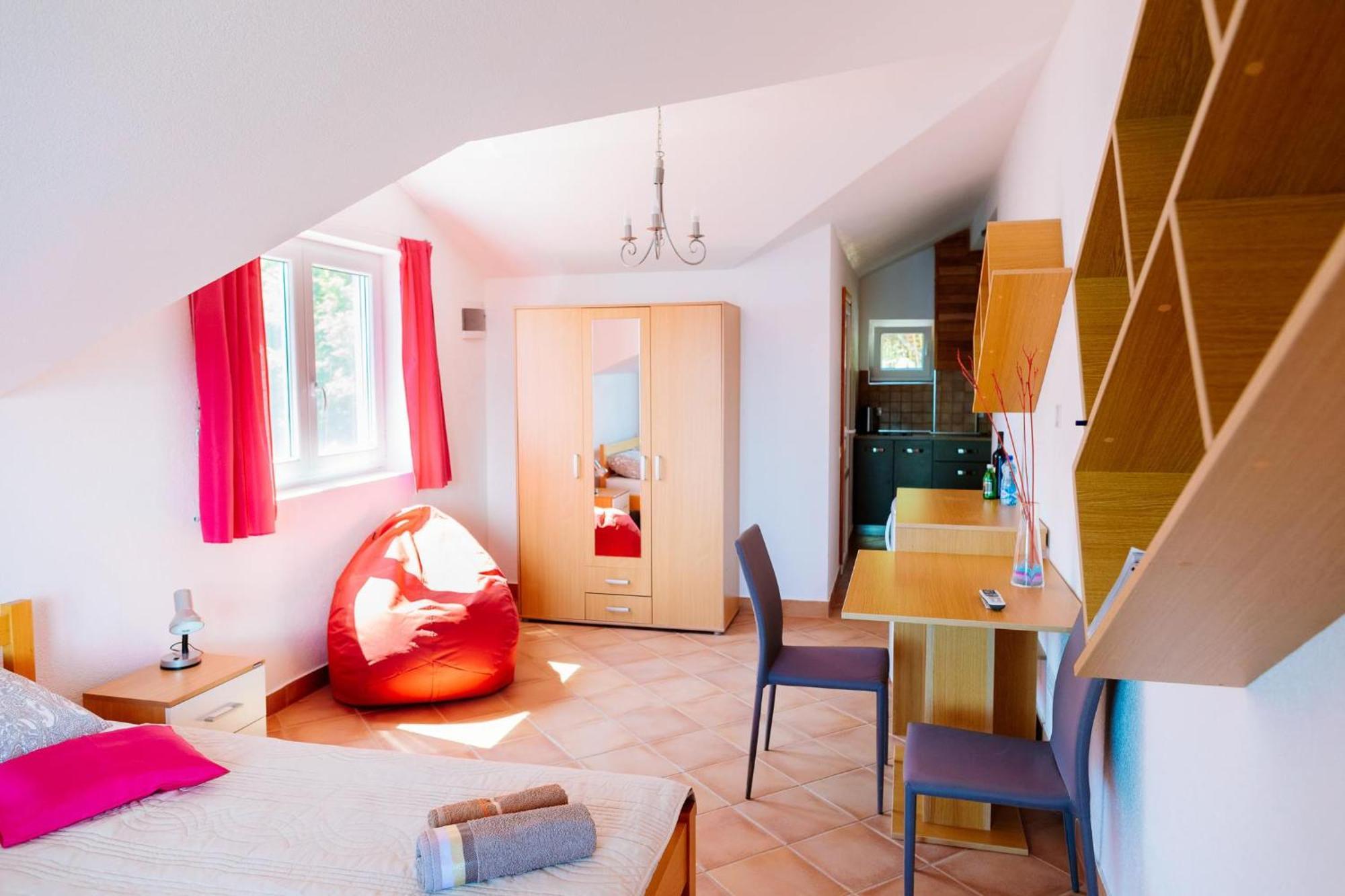 Odessa Mama Apartment บิเยลา ห้อง รูปภาพ