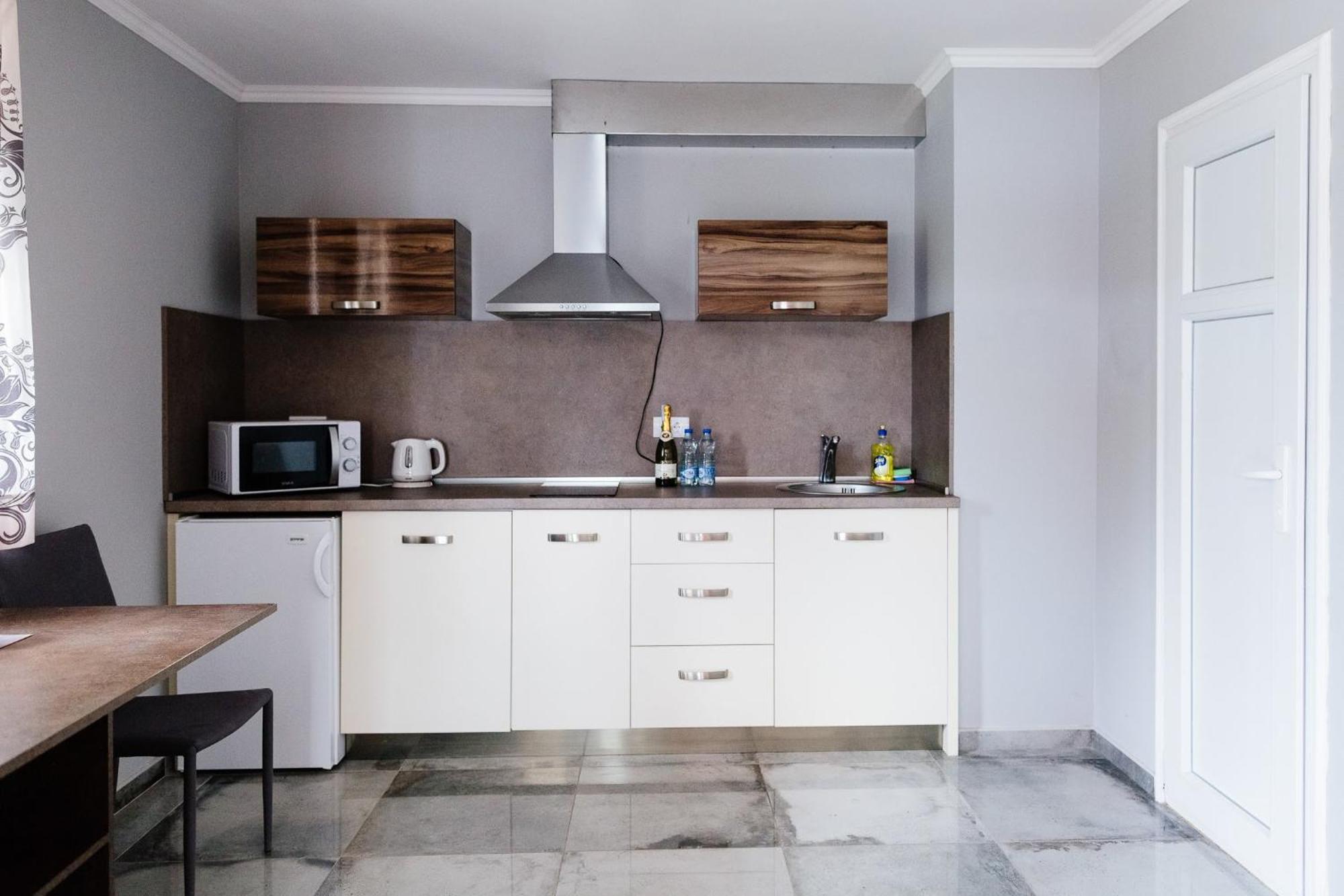 Odessa Mama Apartment บิเยลา ห้อง รูปภาพ
