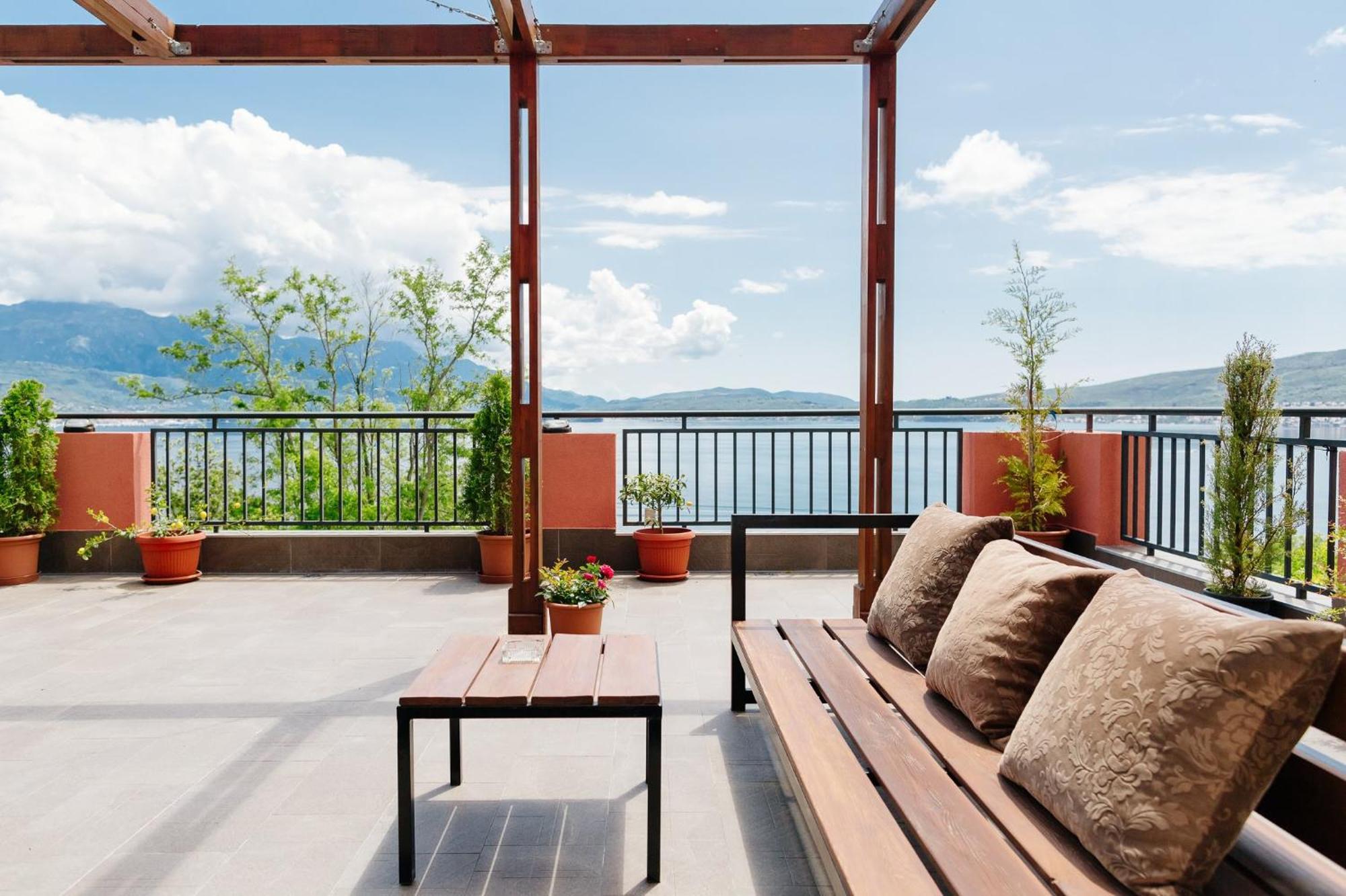 Odessa Mama Apartment บิเยลา ห้อง รูปภาพ