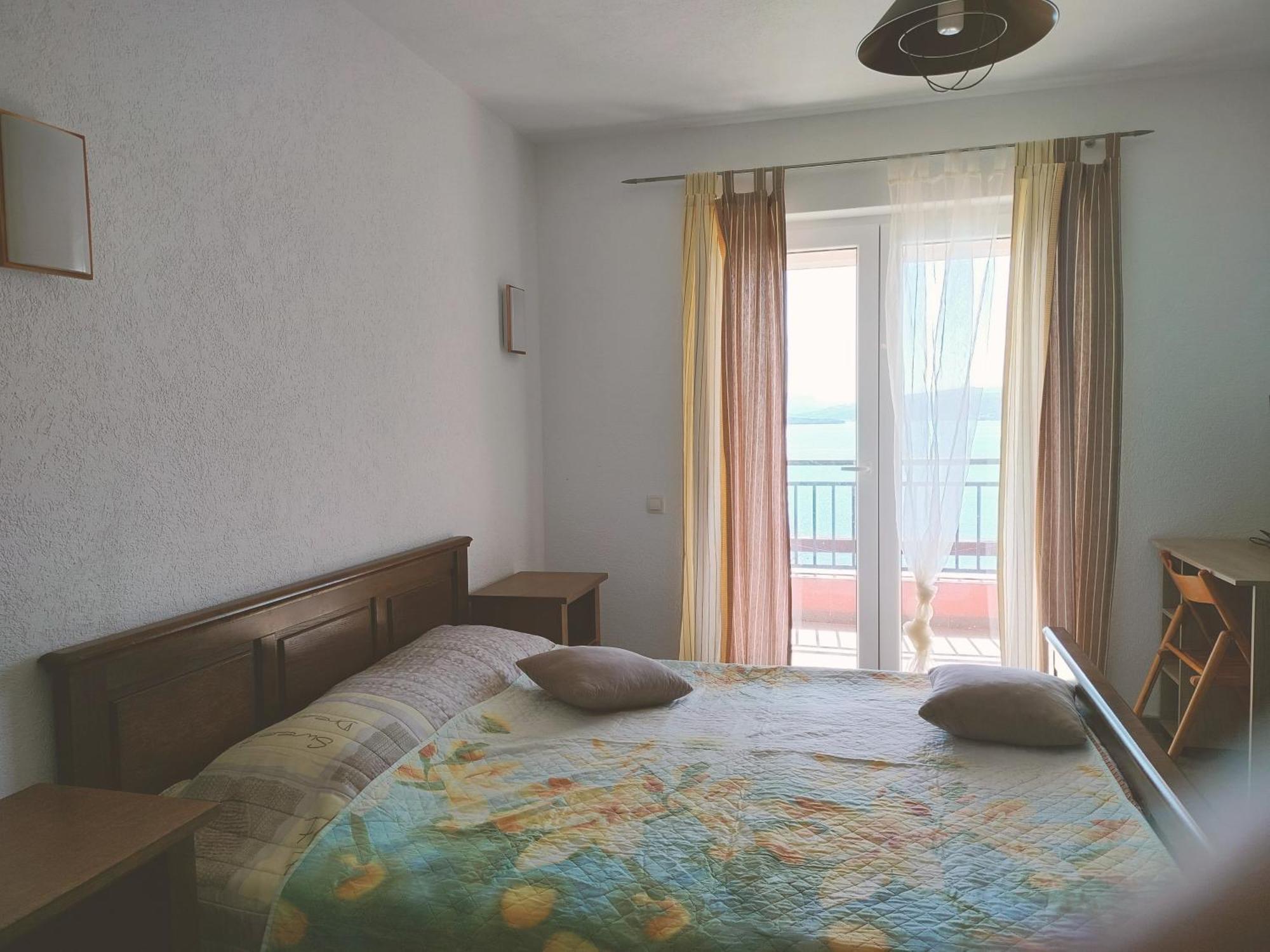 Odessa Mama Apartment บิเยลา ภายนอก รูปภาพ
