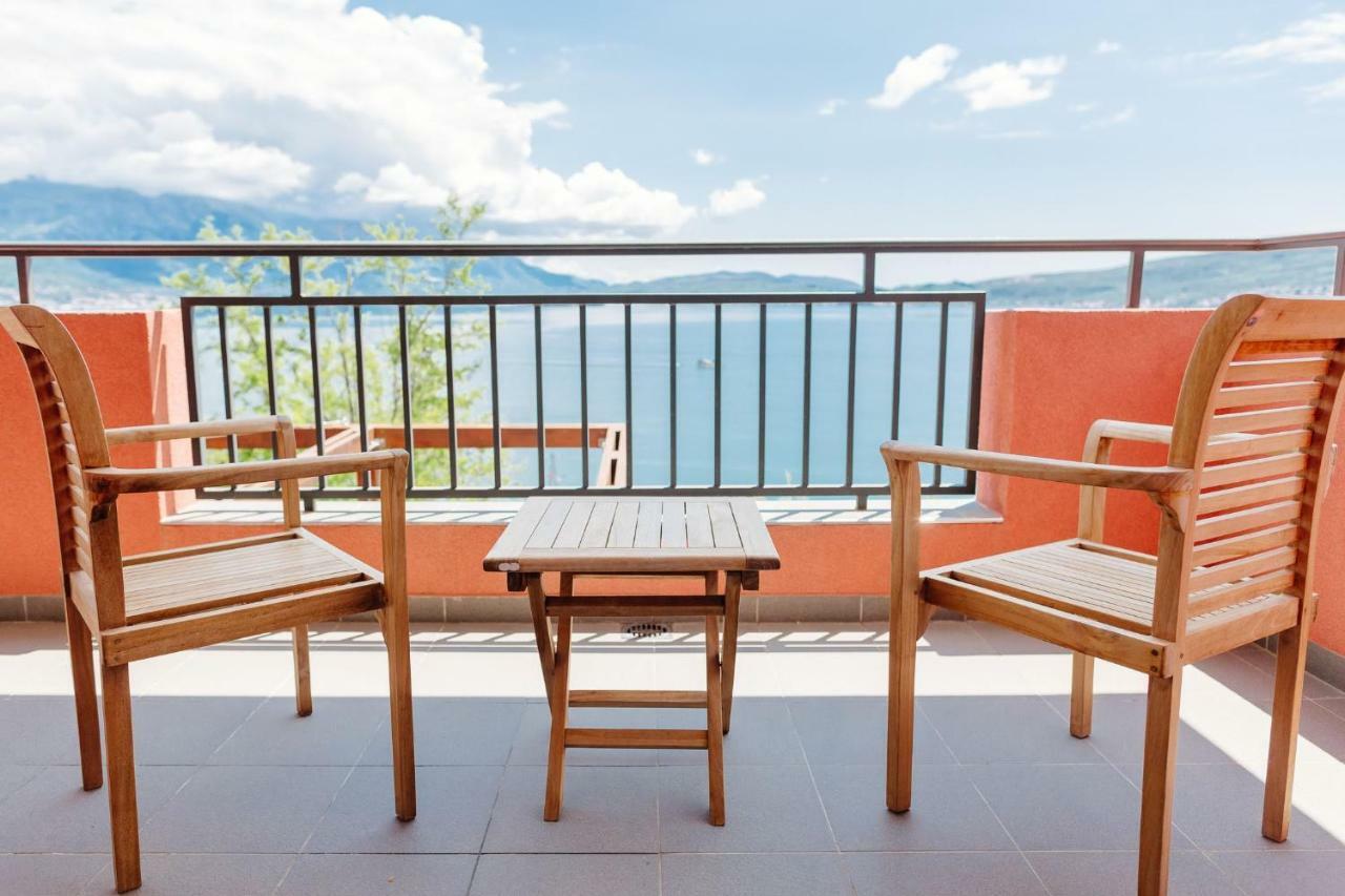 Odessa Mama Apartment บิเยลา ภายนอก รูปภาพ