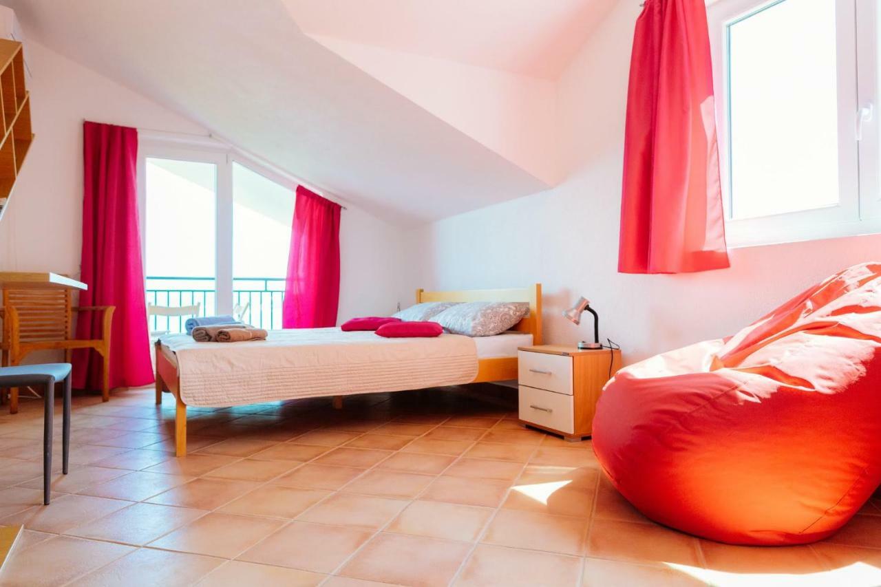 Odessa Mama Apartment บิเยลา ภายนอก รูปภาพ