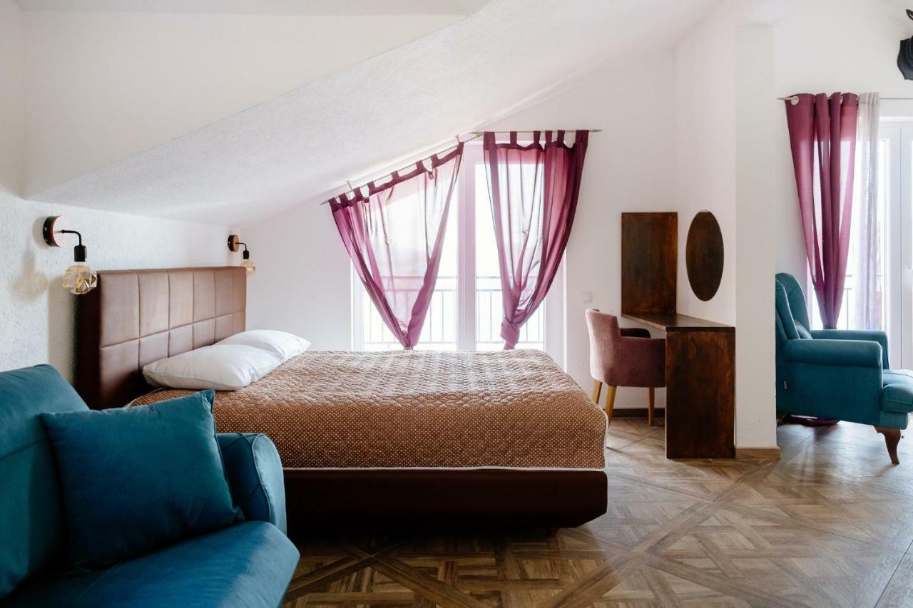 Odessa Mama Apartment บิเยลา ภายนอก รูปภาพ